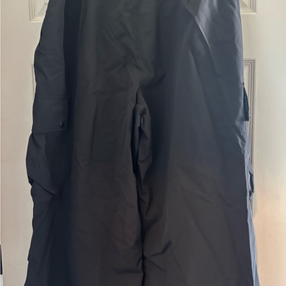Men's Black Lightweight Inner Leg Vents Baggy Snow Pants
